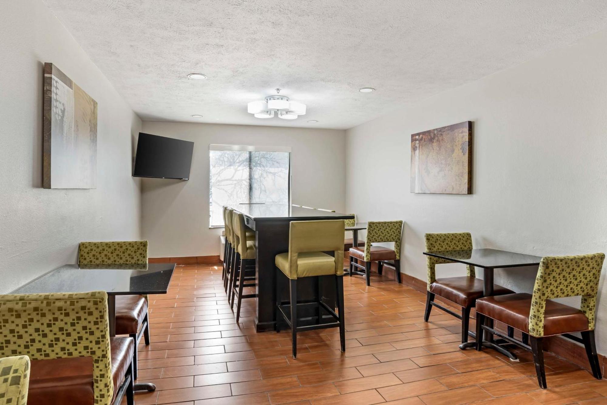 Best Western Canton Inn Екстер'єр фото
